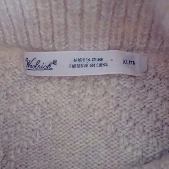 WoolRich oatmeal shaggy rug turtleneck sweater - Picture 7 of 7